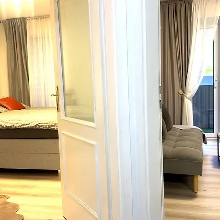 Zentrum Neulengbach, Bahnhofnaehe, Ruhig, Balkon, Parkplatz דירה *