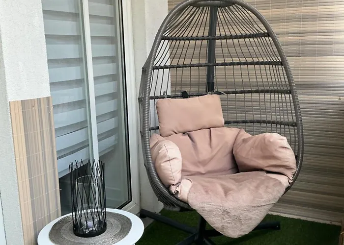 Zentrum Neulengbach, Bahnhofnaehe, Ruhig, Balkon, Parkplatz דירה