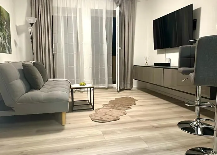 דירה Zentrum Neulengbach, Bahnhofnaehe, Ruhig, Balkon, Parkplatz Neulengbach